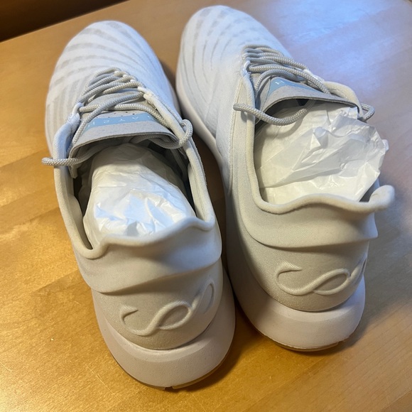 NIB Athleta Exclusive Saysh One Sneaker - Picture 10 of 15